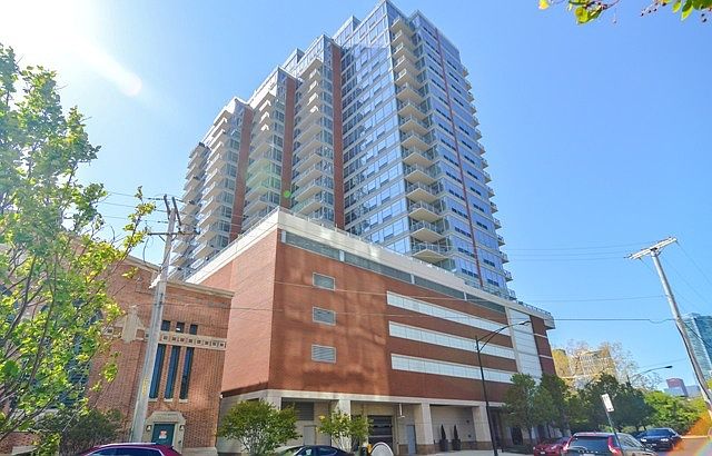1st image of 1600 S Prairie Ave #1504