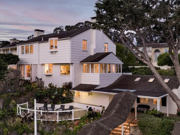 888 Del Monte Blvd, Pacific Grove, CA 93950