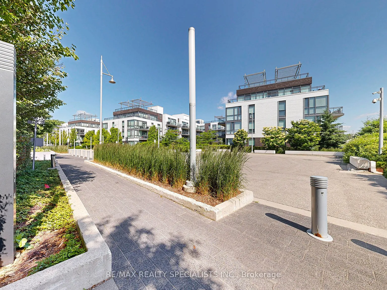 2 bed, $3,000 — Photo 3