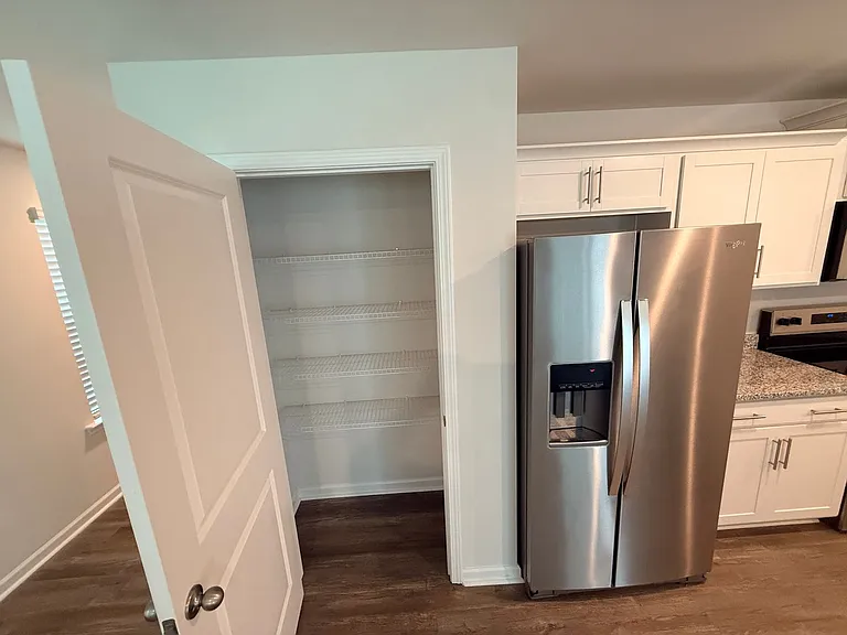 5167 Hyrule Dr — Photo 8