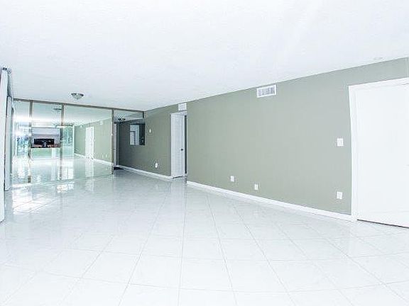 3rd image of 9300 Sunrise Lakes Blvd APT 110