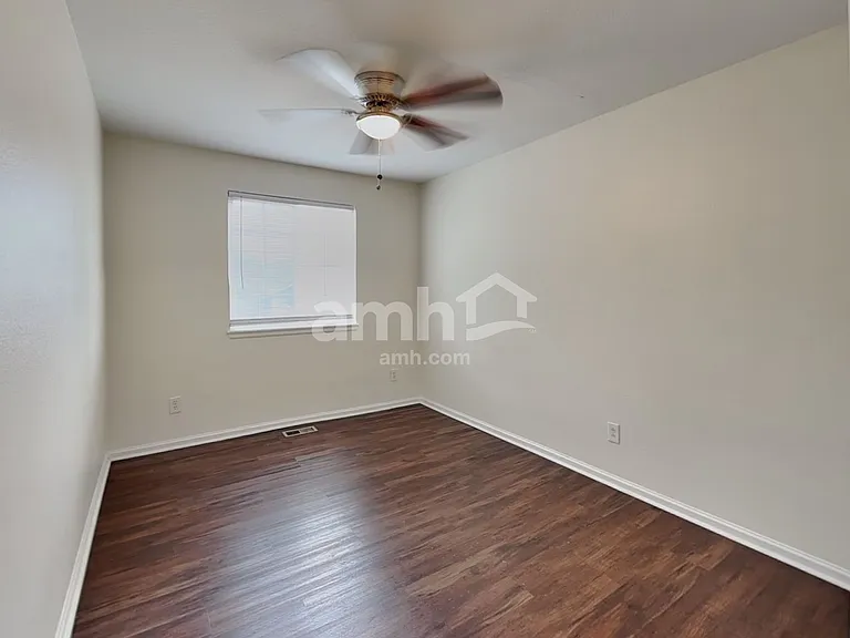 1088 Oriole Cir — Photo 20