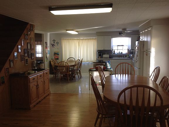 Kitchen, dining room