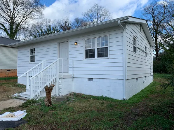 629 Northway Dr, Charlotte, NC 28208