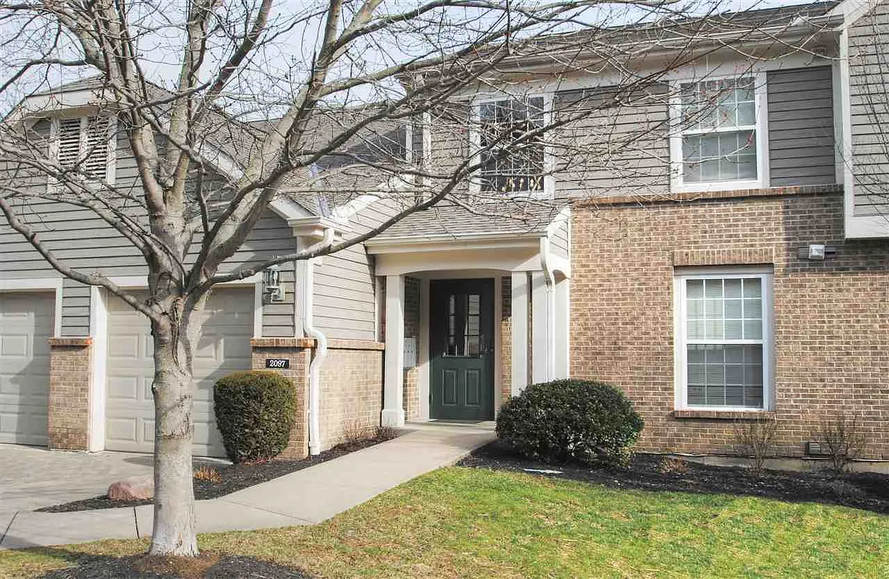 2097 Clareglen Ct Unit 102 photo 1