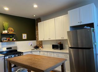 1311 N Artesian Ave, Chicago, IL 60622