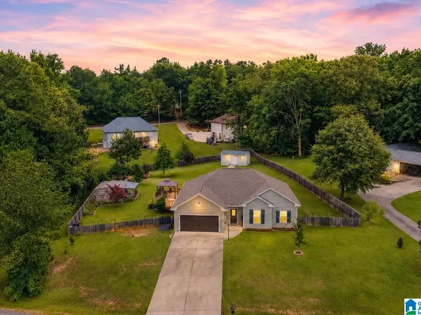 120 Cherry Ln, Pell City, AL 35128