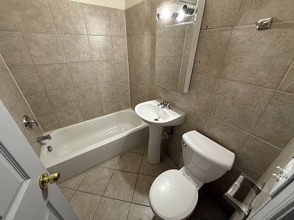 2nd image of 1450-80 N 1st Ave #17665312