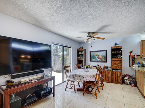 5th image of 1574 Forest Lakes Cir Circle #A