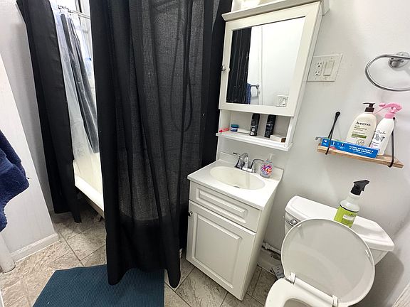 5th image of 25-21 23rd St #4F