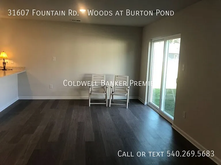 31607 Fountain Rd #WOODS AT BURTON POND — Photo 7