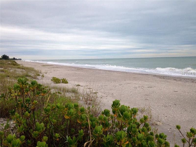 2nd image of 717 N Manasota Key Rd