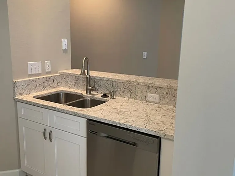 4 Indigo Run Dr #4022 — Photo 13