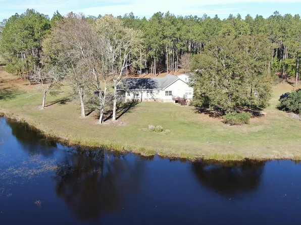 2525 Old Coffee Rd, Wray, GA 31798