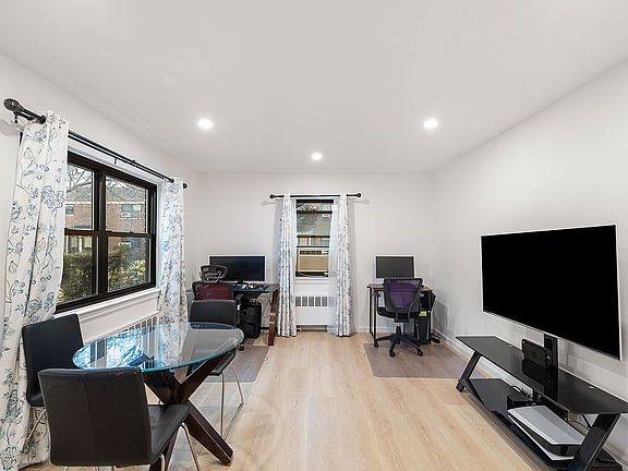5th image of 217-14 73rd Ave Floor 1