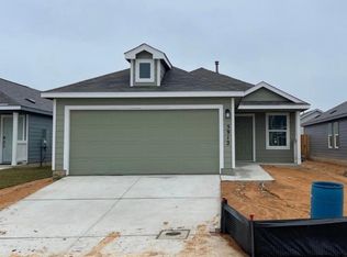 5912 Texas Spur, Seguin, TX 78155