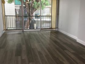 8810 Fontainebleau Blvd