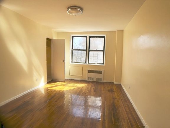 4th image of 6645 Broadway APT 5J