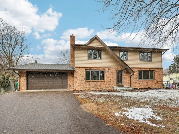 12070 Meadowlark Ct, Osseo, MN 55369