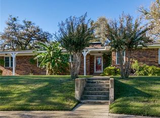 814 SW Barnard St, Glen Rose, TX 76043