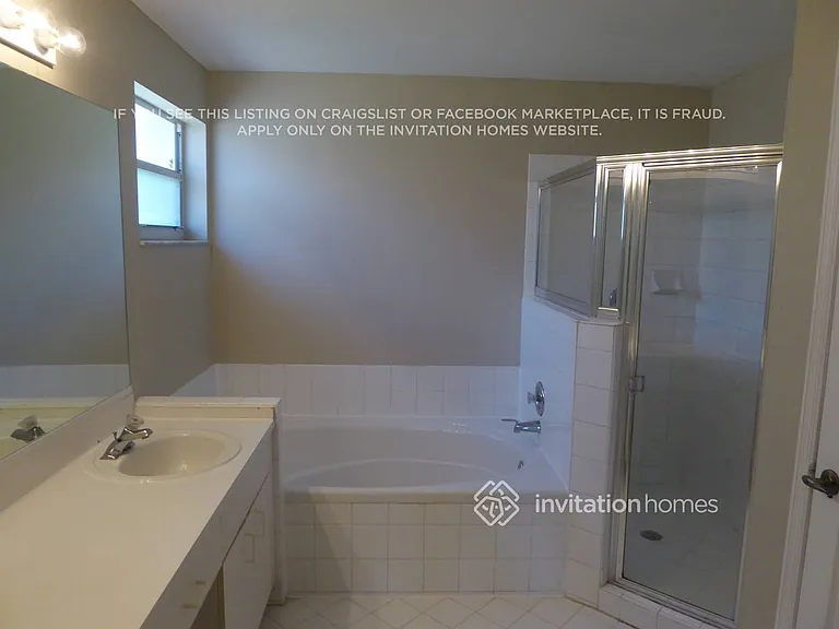 14730 SW 156th Ave — Photo 10