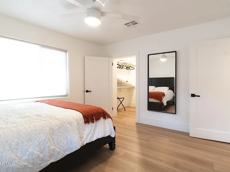 4451 E Earll Dr — Photo 16
