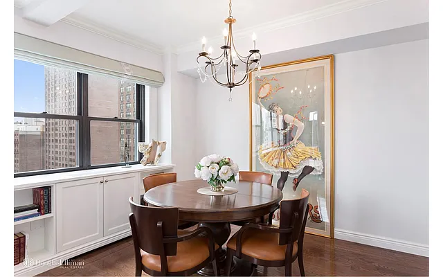 Sold by Douglas Elliman | media 15
