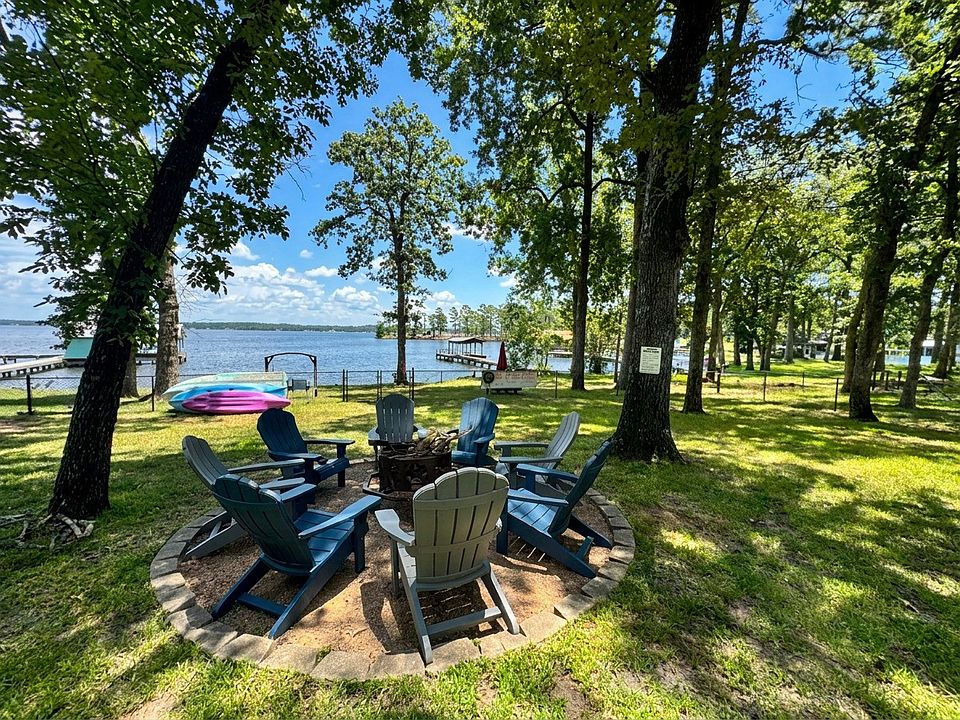 1st image of 22019 Brierwood Dr