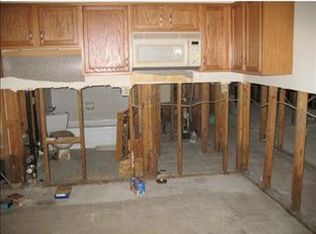 14599 Beekman Rd, New Orleans, LA 70128