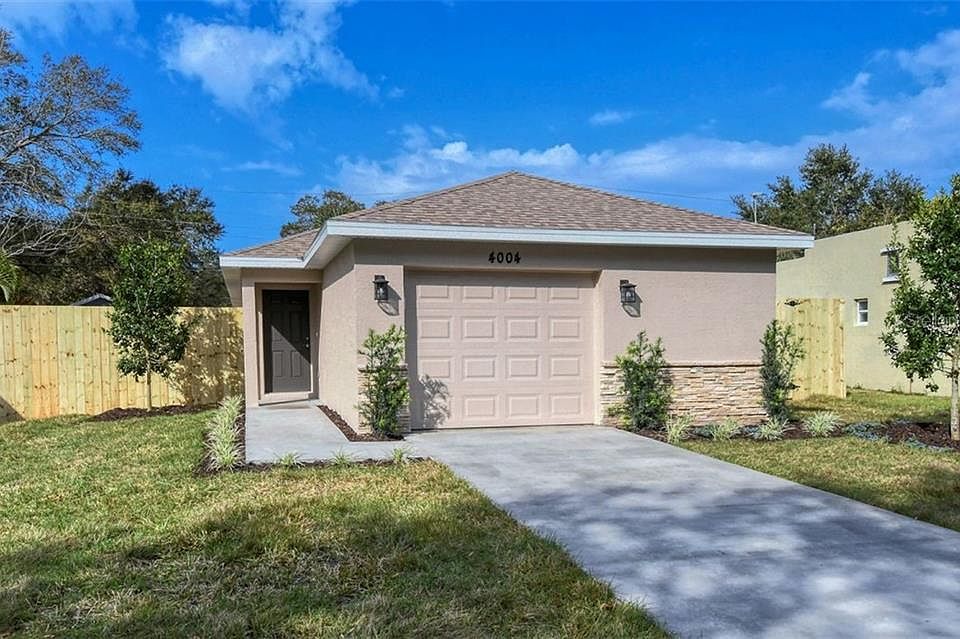 1st image of 4004 Lisbon Pl