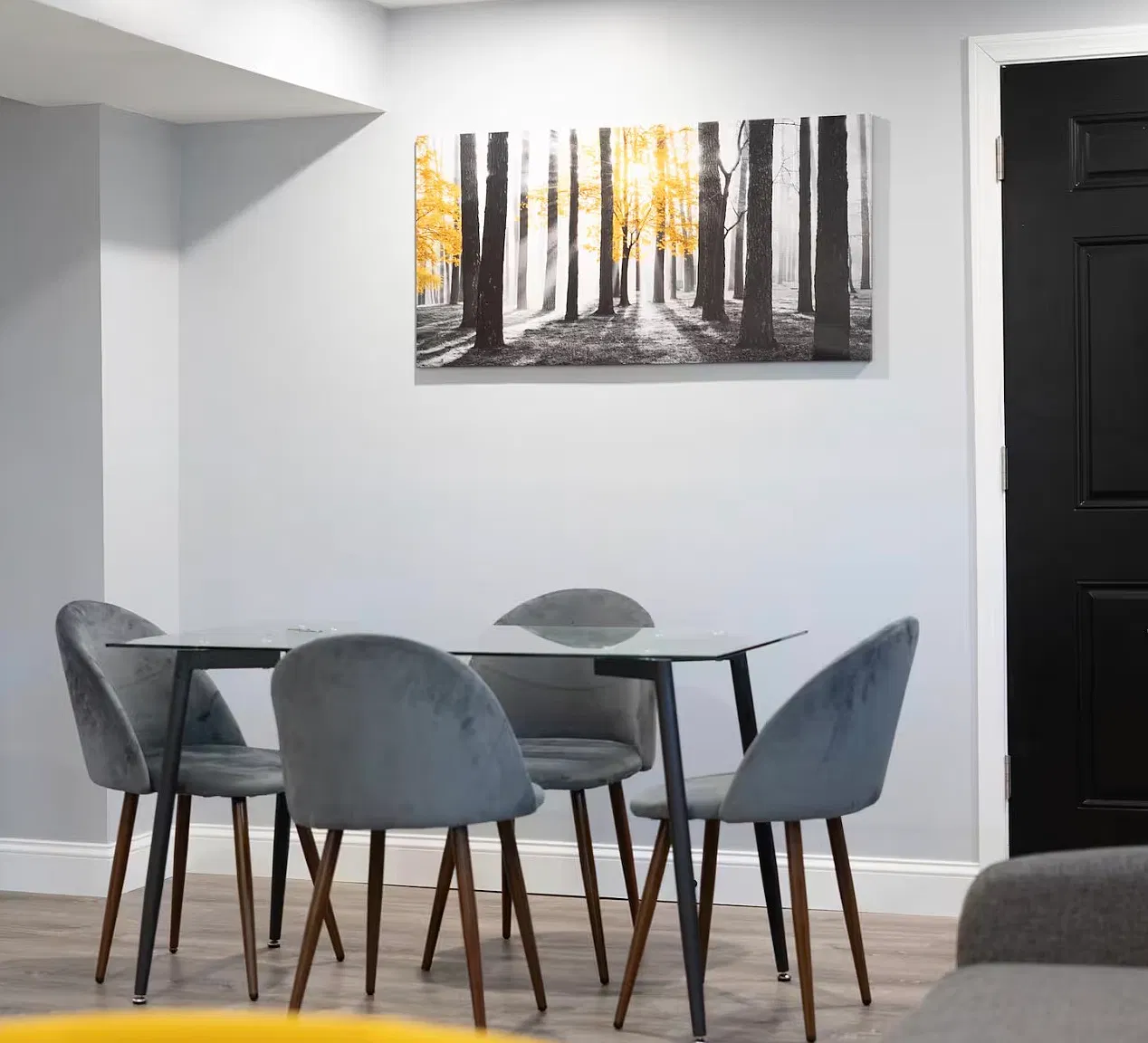 2 bed, 1000 sqft, $2,250 — Photo 3