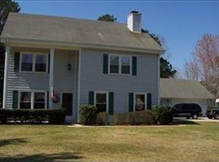 545 Aquarius Dr, Wilmington, NC 28411