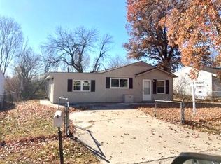 4602 Shawnee Rd, Saint Joseph, MO 64503