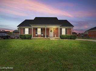 106 Quiet Spring Dr, Bardstown, KY 40004