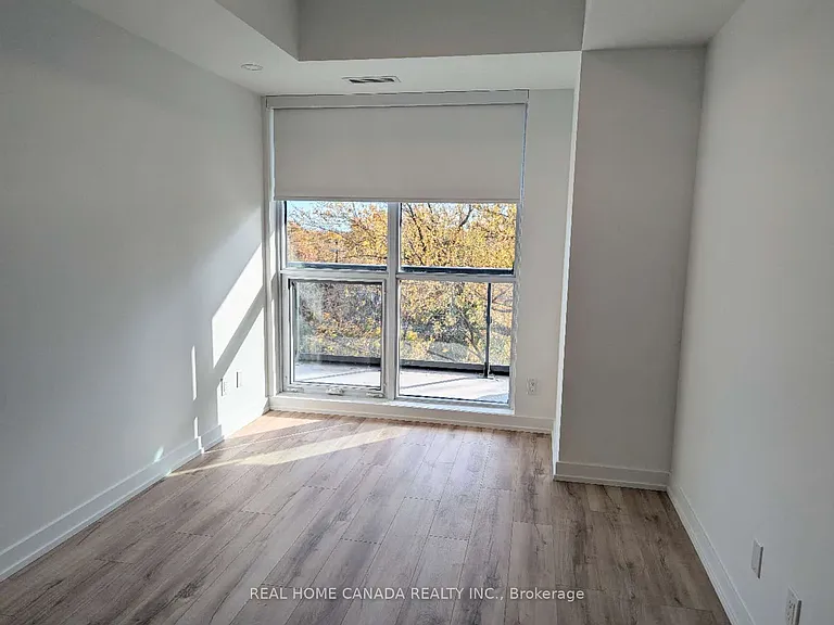 181 Sheppard Ave E #410 — Photo 7