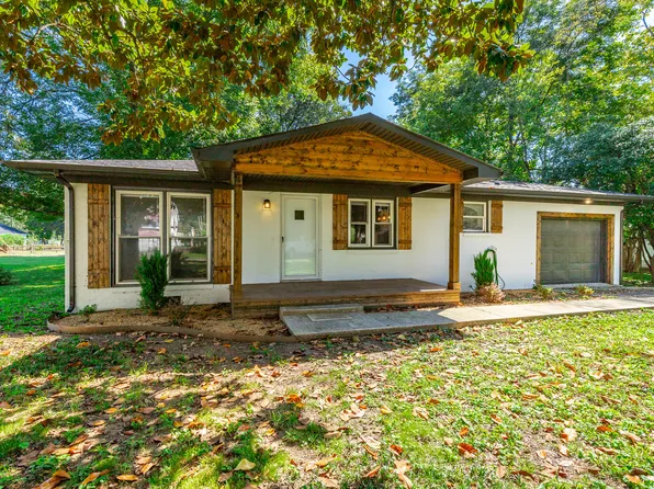 1807 Hamilton Ave, South Pittsburg, TN 37380