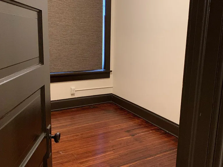 2204 E Douglas Ave #202 — Photo 7