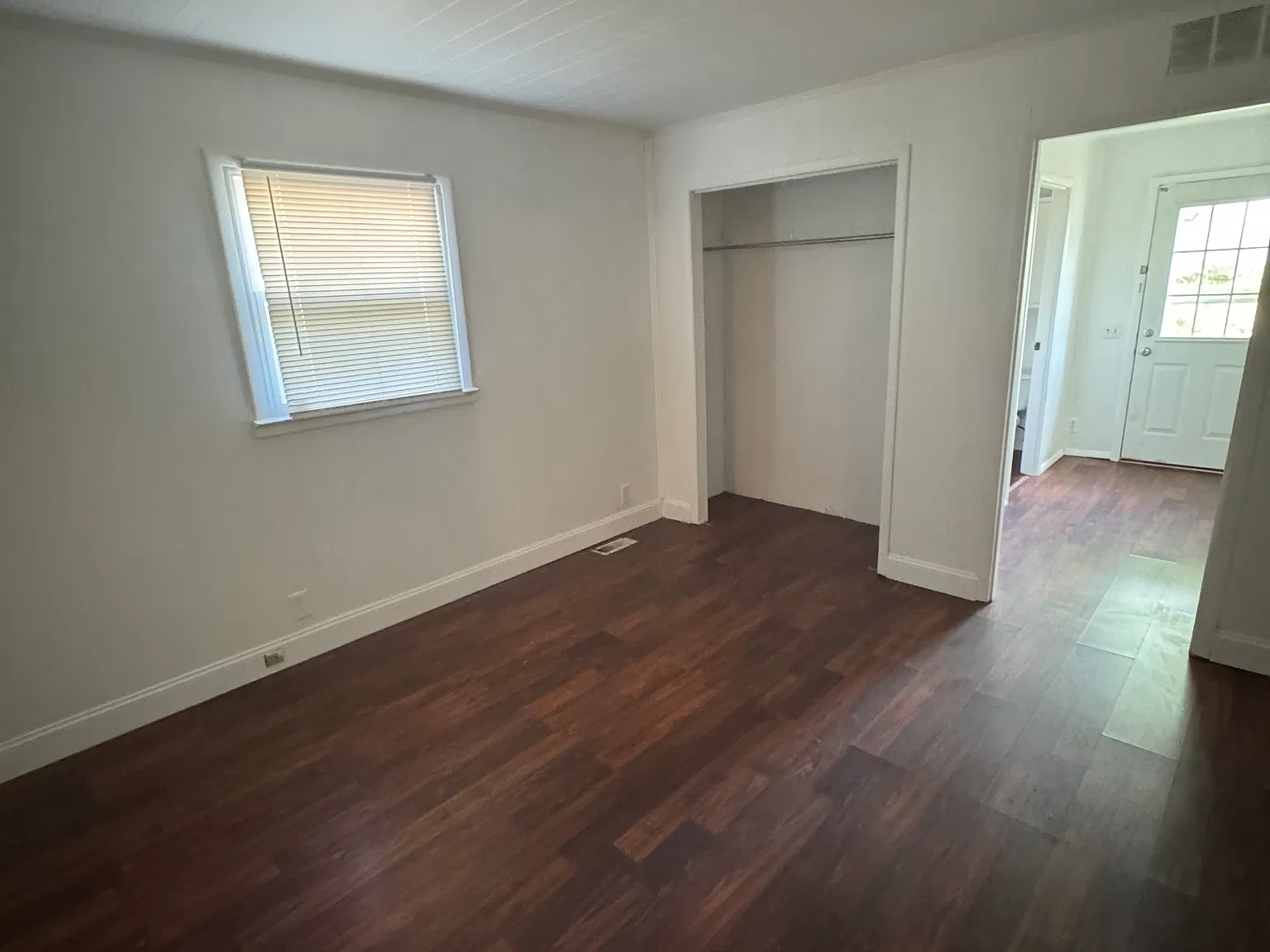 1 bed, 700 sqft, $850 — Photo 3