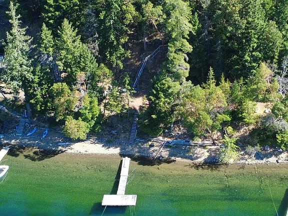 4th image of 3696 Horne Lake Caves Rd