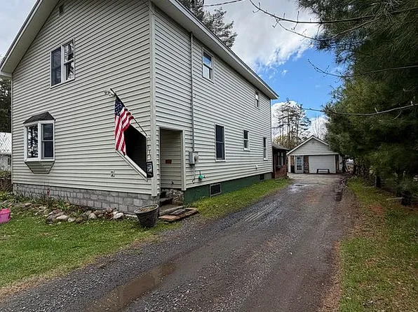 335 Hosley Ave, Tupper Lake, NY 12986