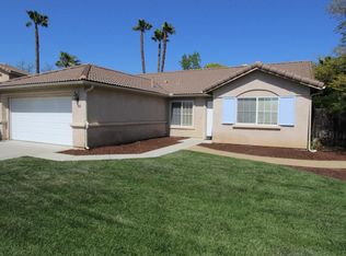 880 Albert Ct, Escondido, CA 92027