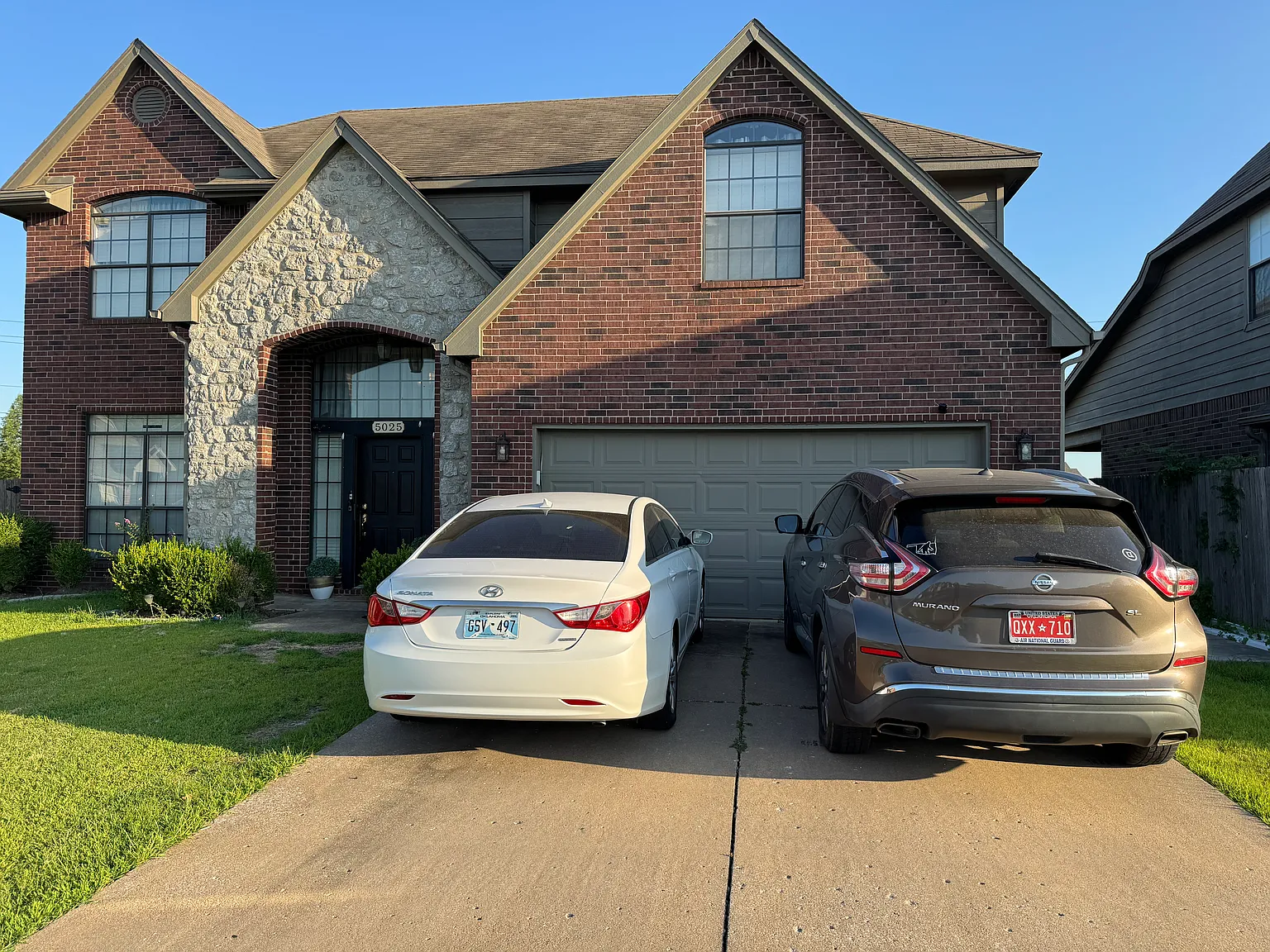 4 bed, 2571 sqft, $2,595 — Photo 3