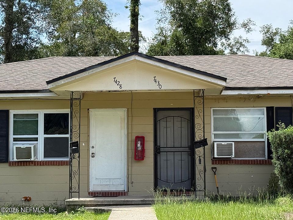 1st image of 7428/7430 GRANT Avenue