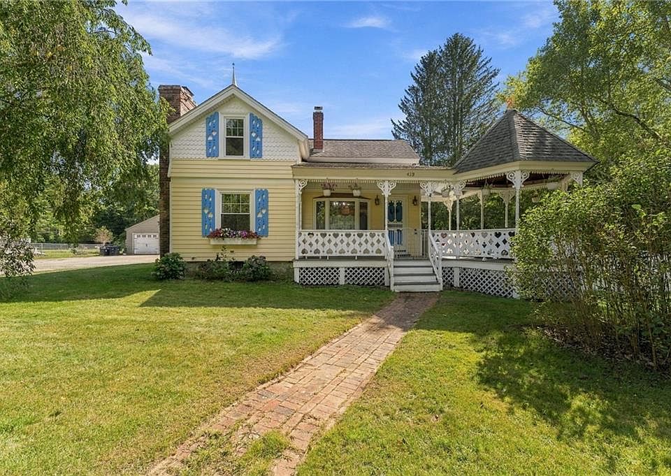 1st image of 413 Harkney Hill Rd
