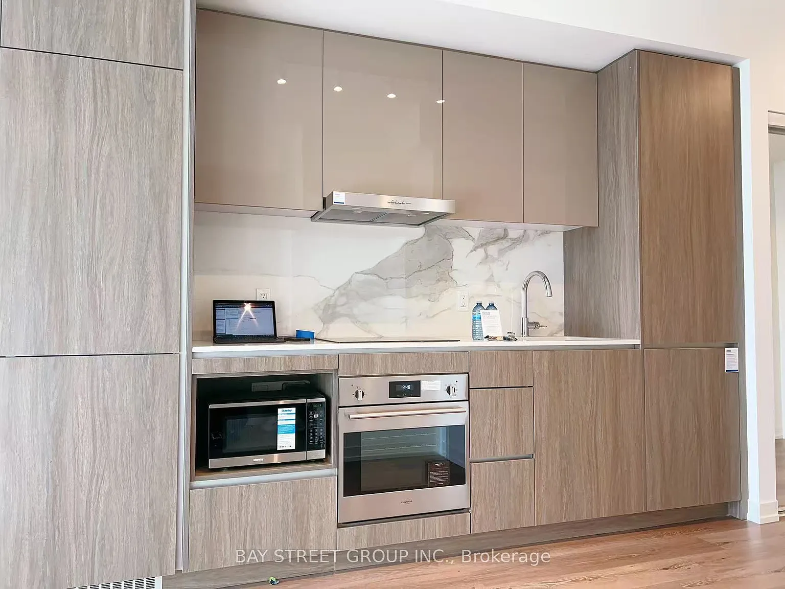 1 bed, $1,900 — Photo 3