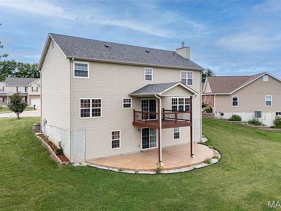 2nd image of 672 Berrywine Ln