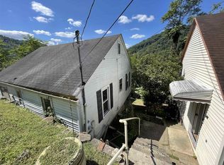 604 Dingess St, Logan, WV 25601