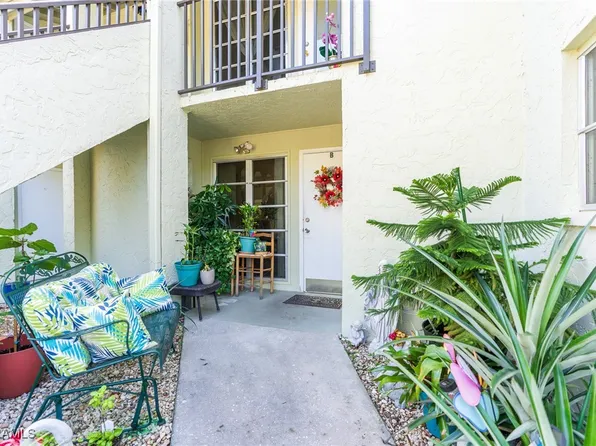 7400 College Pkwy APT 57B, Fort Myers, FL 33907