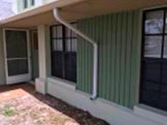 5th image of 1300 Greenlea Dr