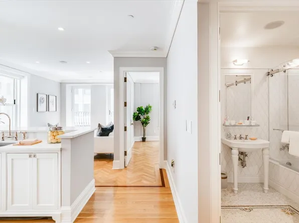 1 Central Park South image 4 of 21